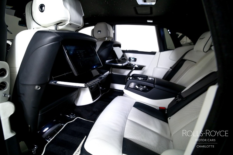 Used-2018-Rolls-Royce-Phantom