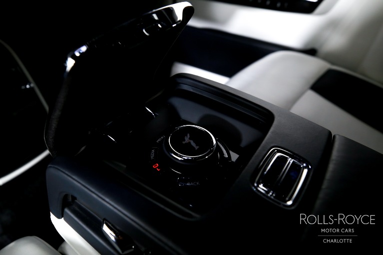 Used-2018-Rolls-Royce-Phantom