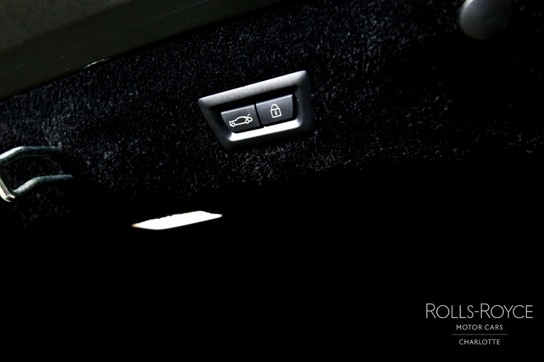 Used-2018-Rolls-Royce-Phantom