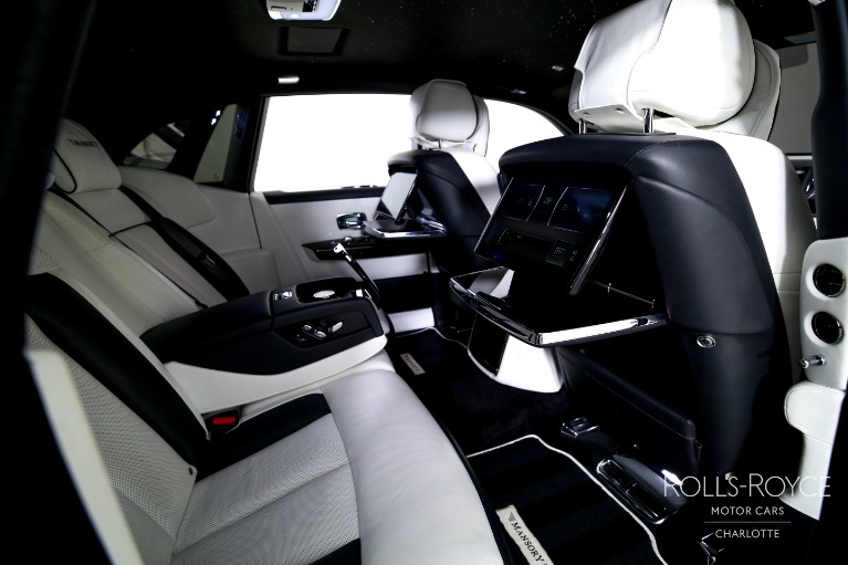 Used-2018-Rolls-Royce-Phantom