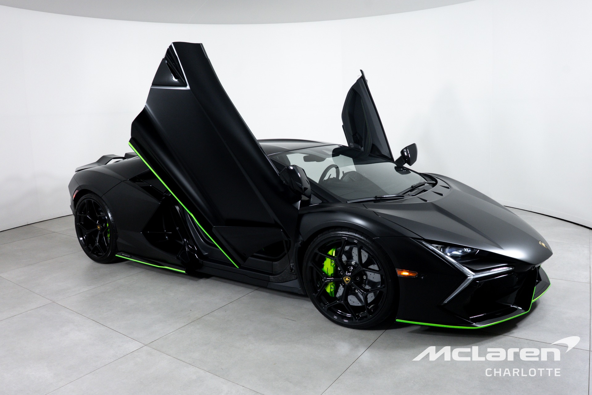 Used 2024 Lamborghini Revuelto  | Charlotte, NC