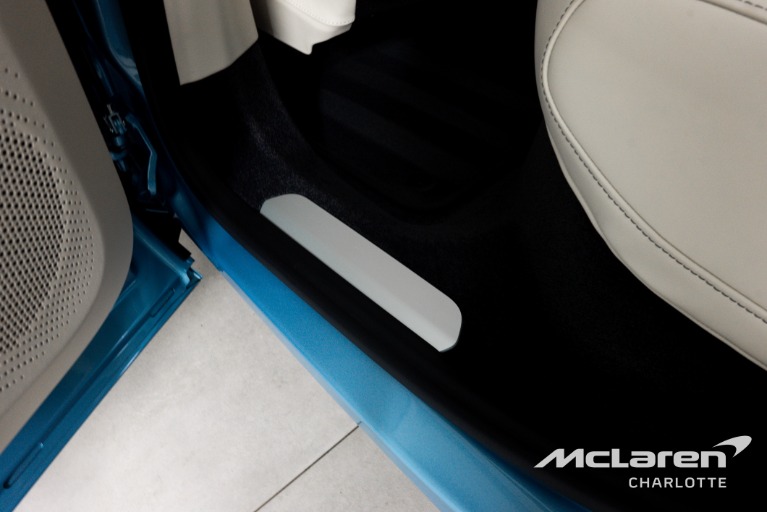 Used-2025-Aston-Martin-DBX-707