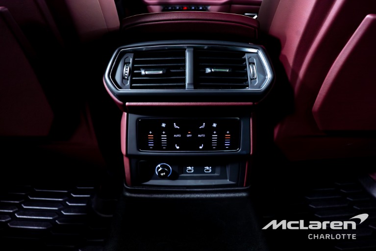 Used-2025-Lamborghini-Urus-SE