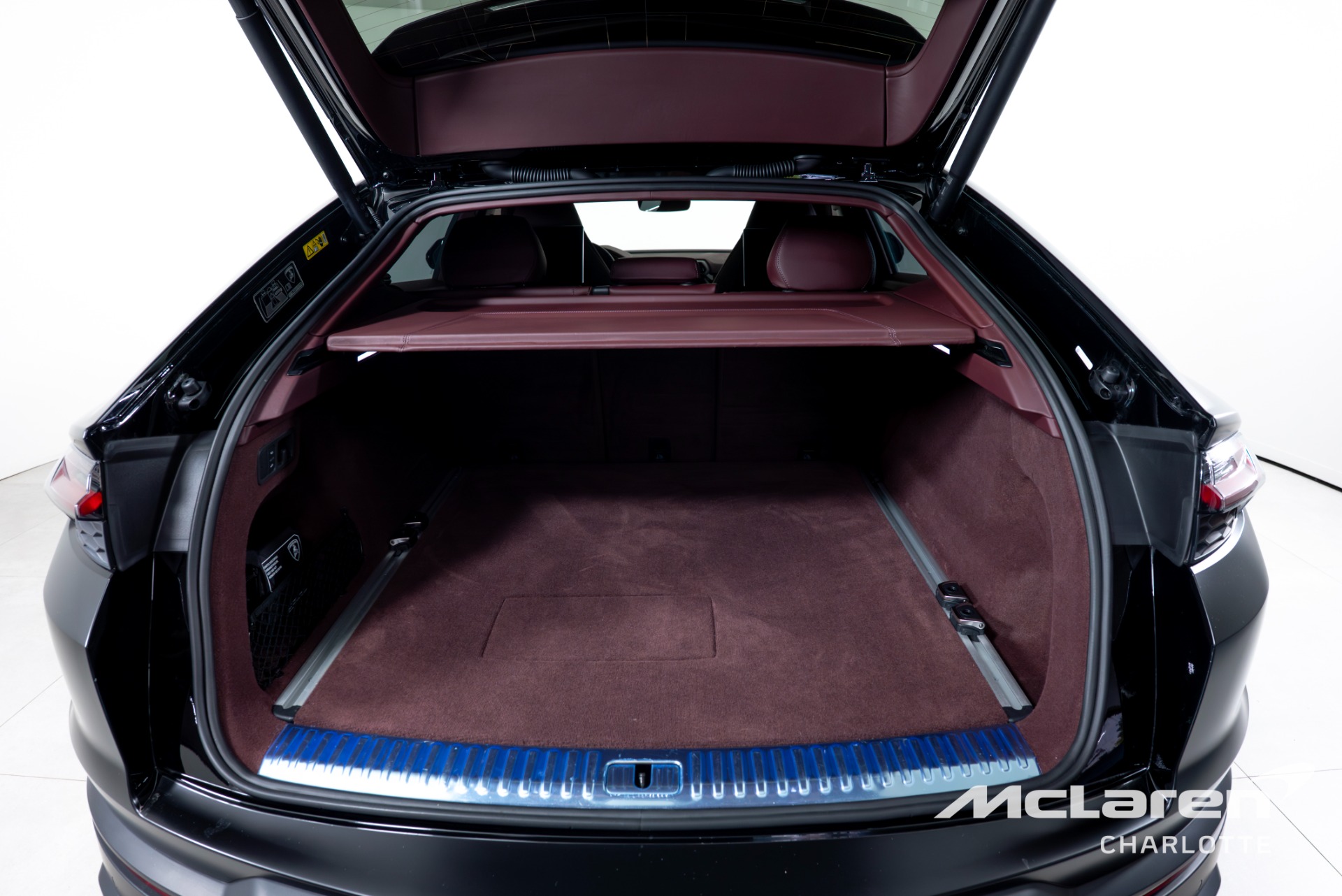 Used 2025 Lamborghini Urus SE | Charlotte, NC