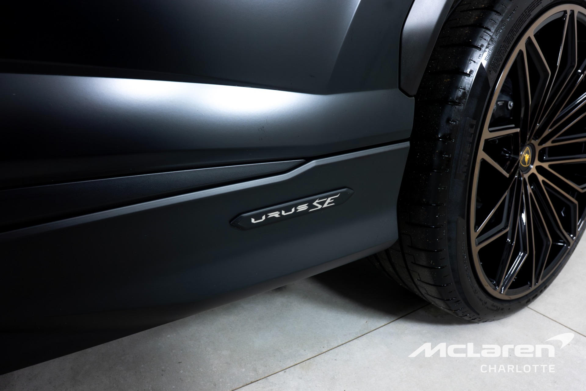 Used 2025 Lamborghini Urus SE | Charlotte, NC