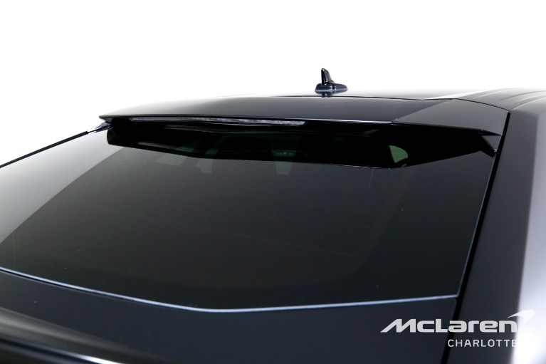 Used-2025-Lamborghini-Urus-SE