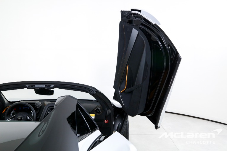 New-2027-McLaren-750S-Spider