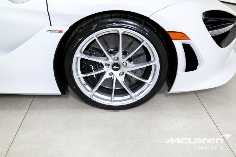 New-2027-McLaren-750S-Spider