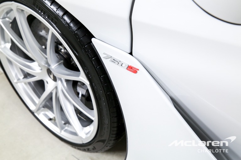 New-2027-McLaren-750S-Spider