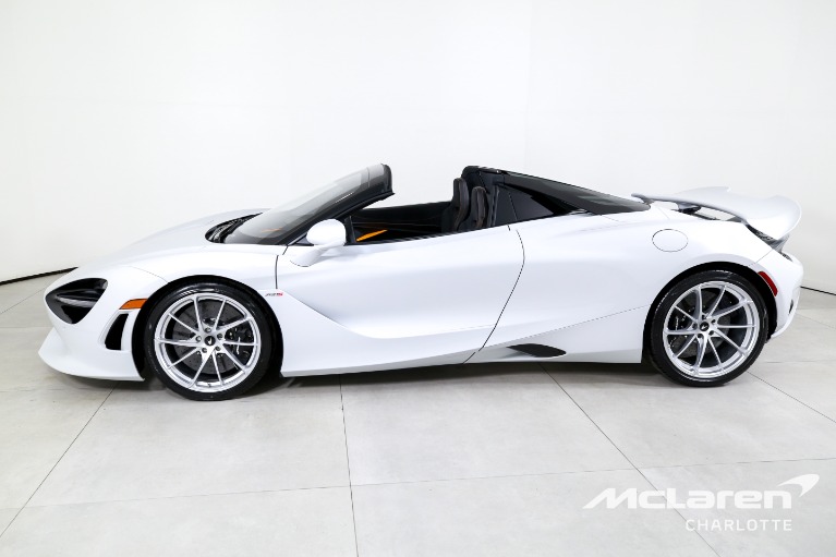 New-2027-McLaren-750S-Spider