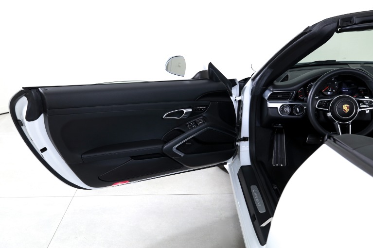 Used-2017-Porsche-911-Carrera