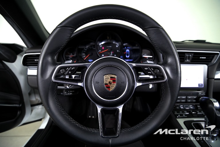 Used-2017-Porsche-911-Carrera