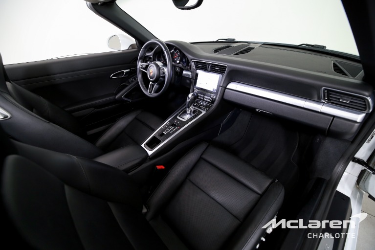 Used-2017-Porsche-911-Carrera