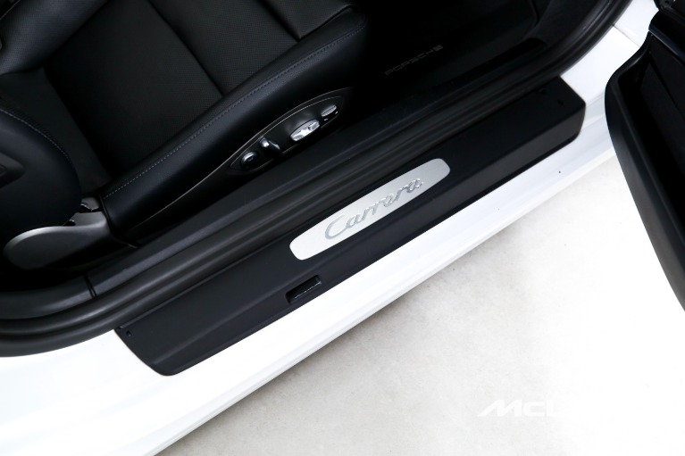 Used-2017-Porsche-911-Carrera