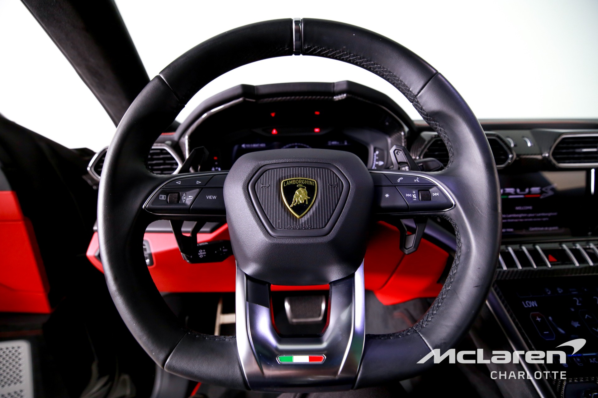 Used 2023 Lamborghini Urus S | Charlotte, NC