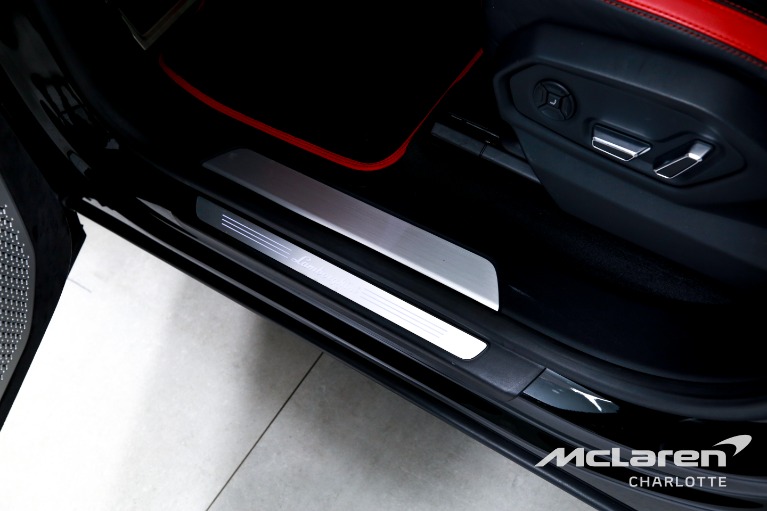 Used-2023-Lamborghini-Urus-S