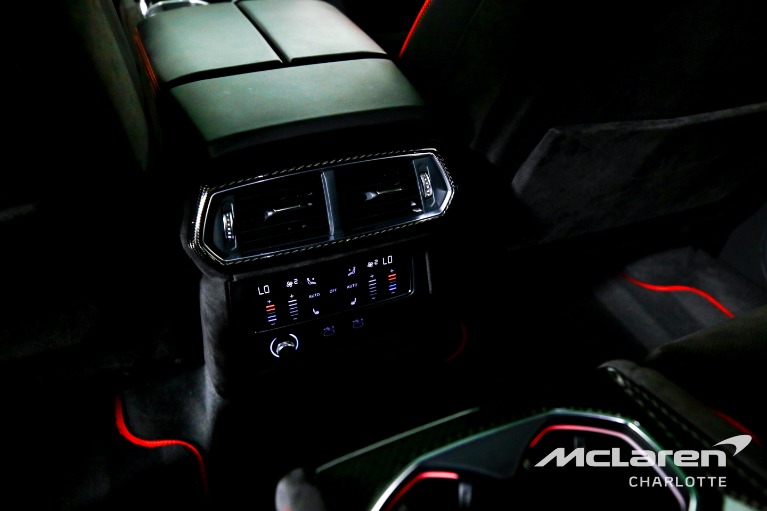 Used-2023-Lamborghini-Urus-S