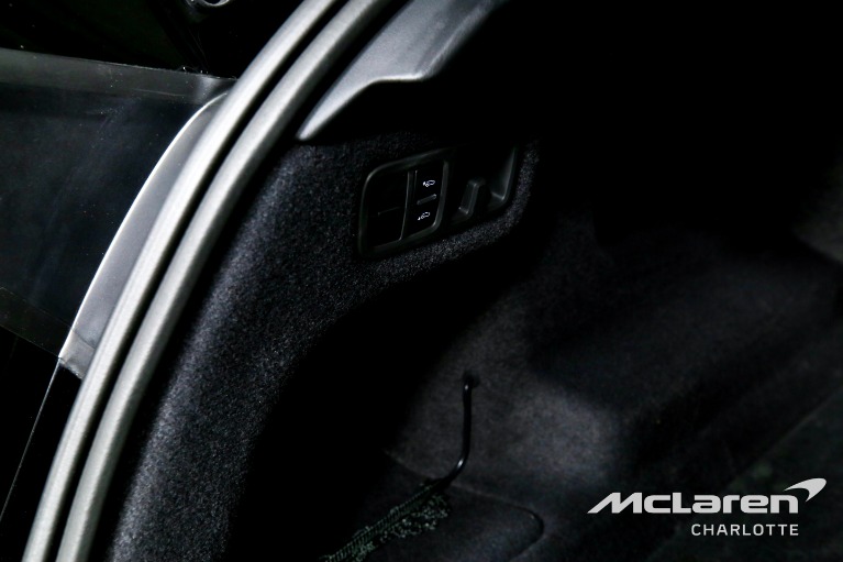 Used-2023-Lamborghini-Urus-S