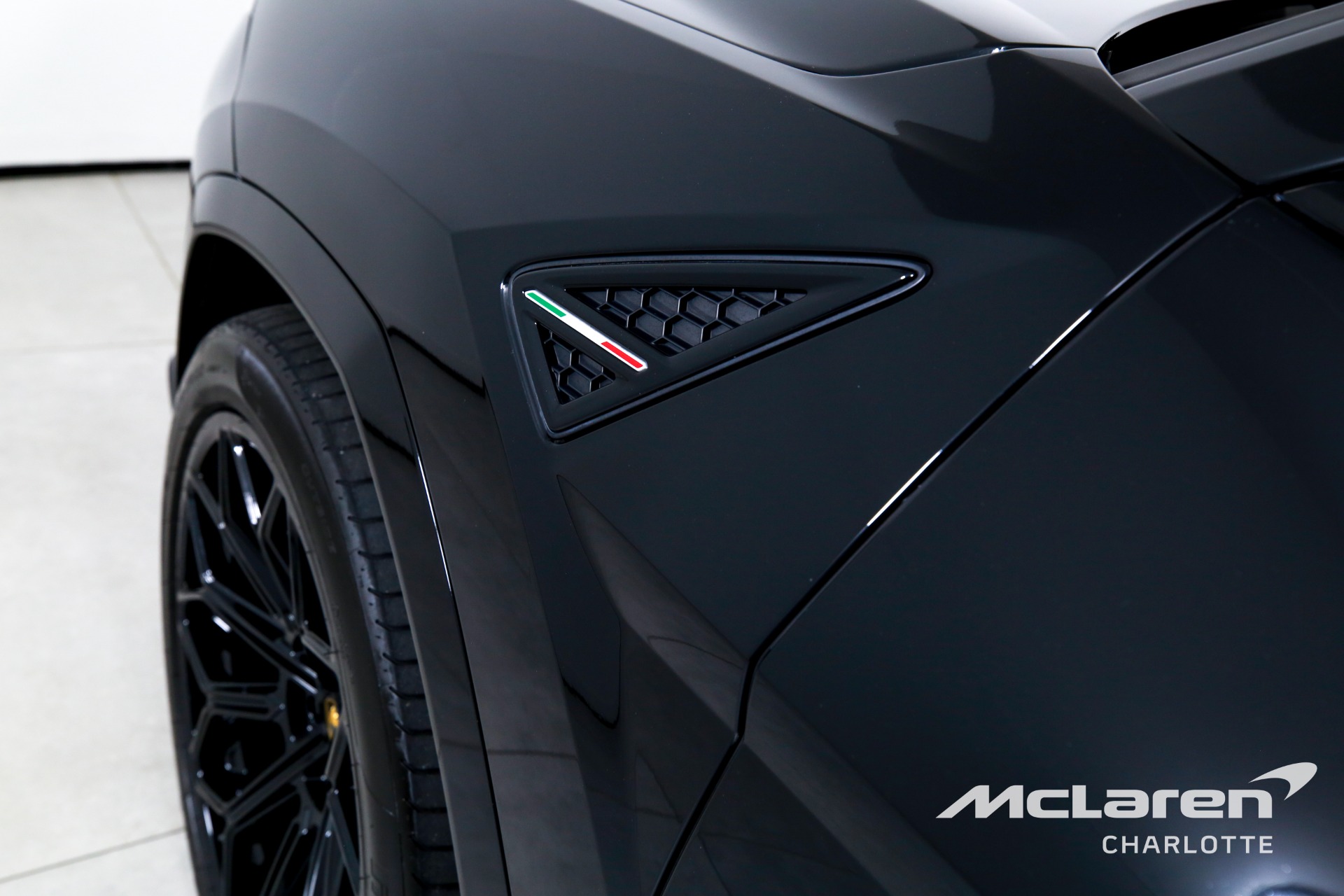 Used 2023 Lamborghini Urus S | Charlotte, NC