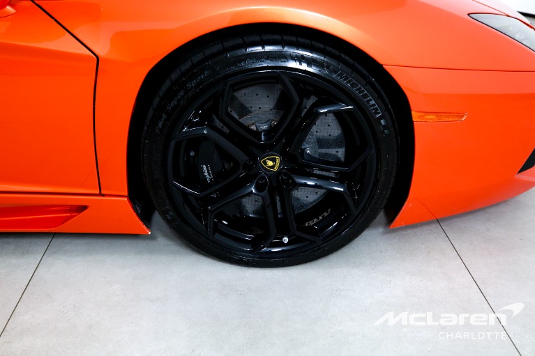 Used-2014-Lamborghini-Aventador-LP-700-4