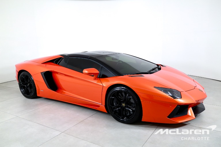 Used-2014-Lamborghini-Aventador-LP-700-4