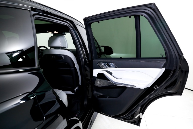 Used-2024-BMW-X5-M60i