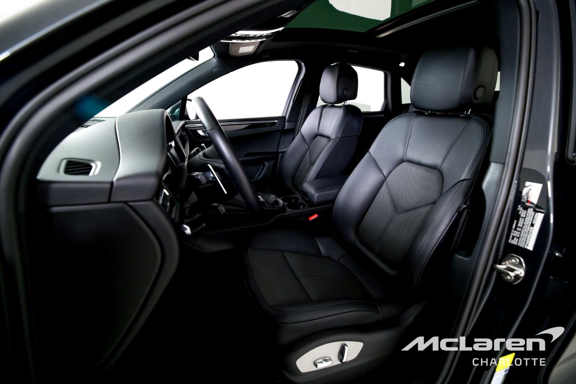 Used 2024 Porsche Macan  | Charlotte, NC