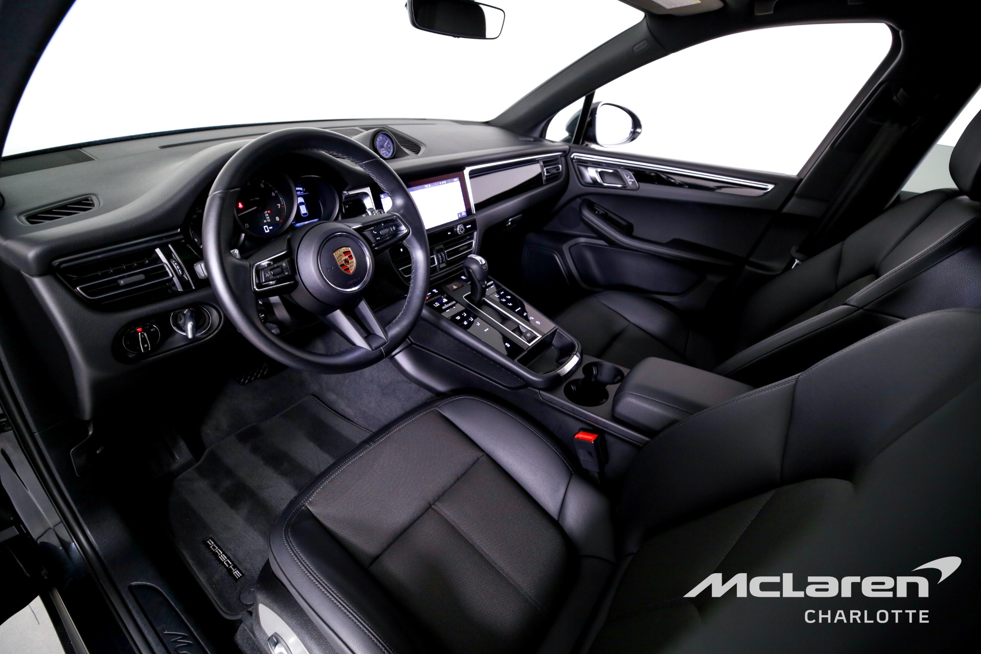 Used 2024 Porsche Macan  | Charlotte, NC