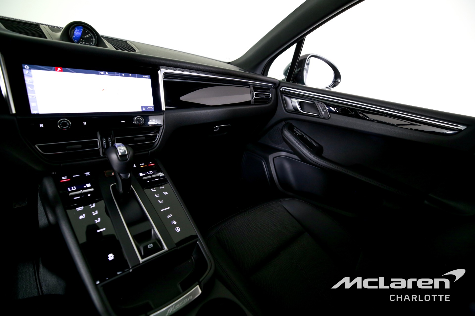 Used 2024 Porsche Macan  | Charlotte, NC