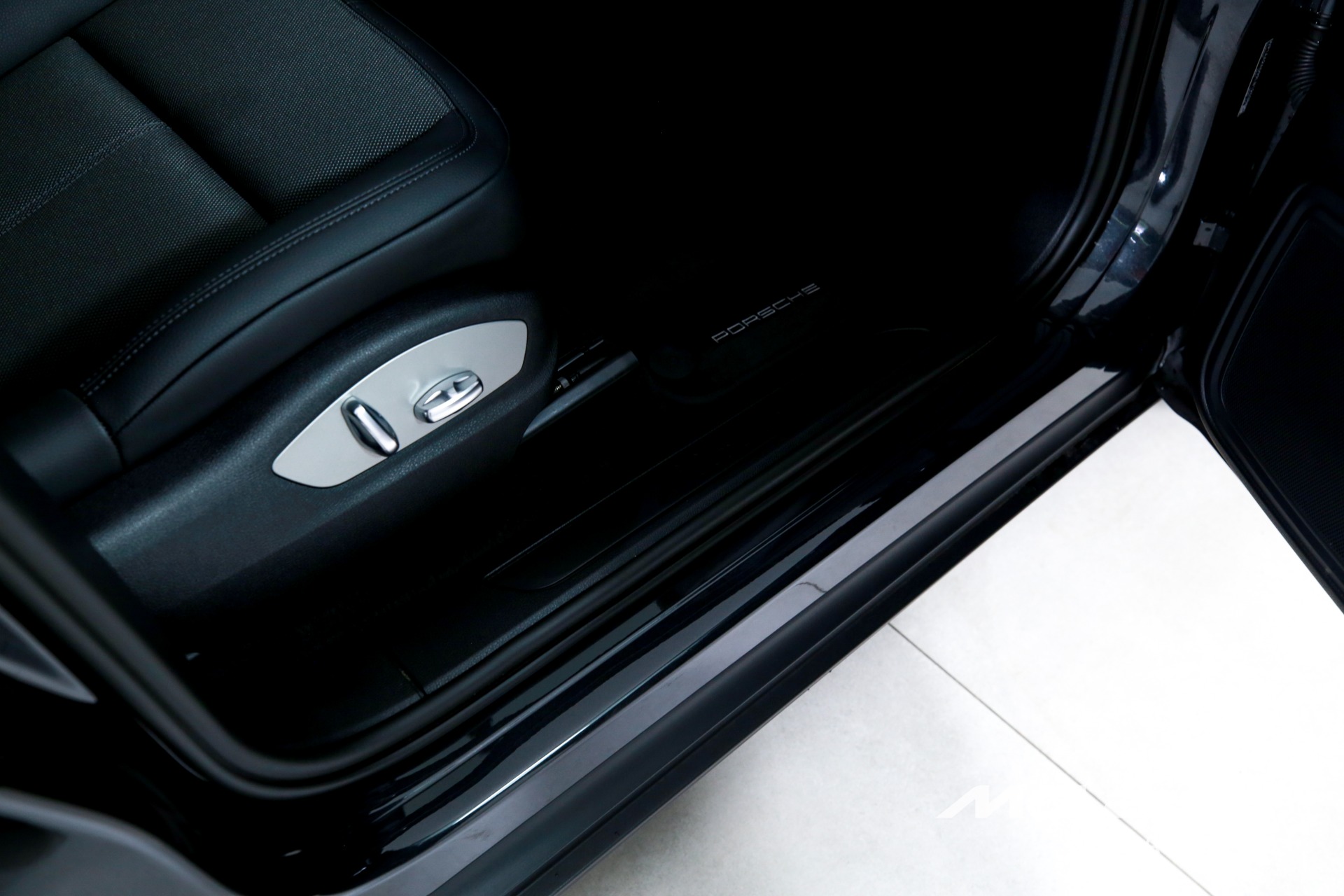 Used 2024 Porsche Macan  | Charlotte, NC