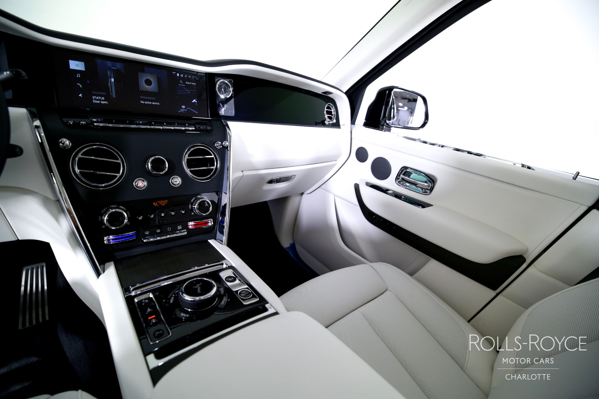 New 2026 Rolls-Royce Cullinan  | Charlotte, NC