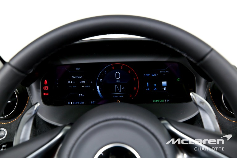 Used-2027-McLaren-750S-Spider