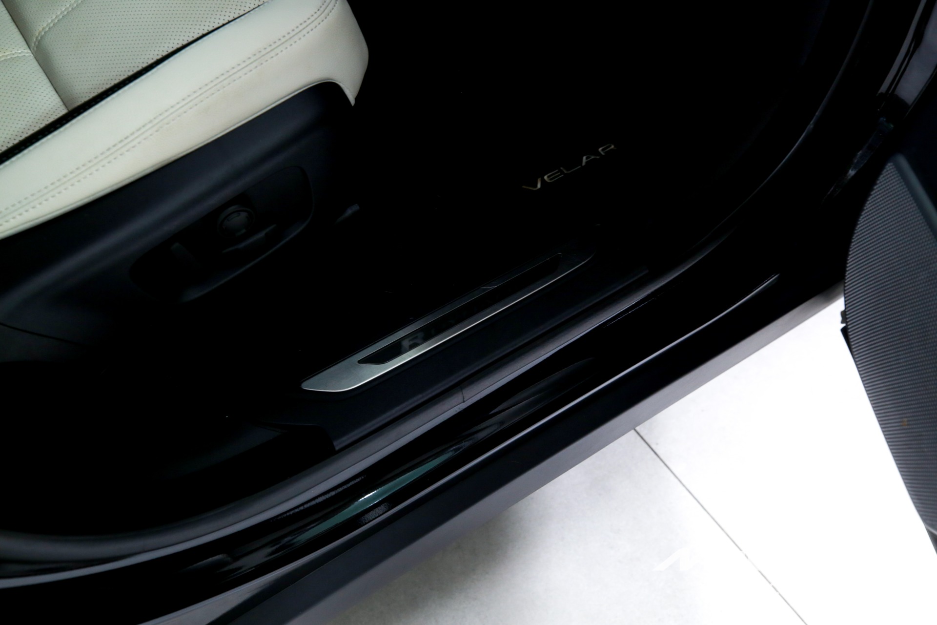 Used 2020 Land Rover Range Rover Velar P340 R-Dynamic S | Charlotte, NC