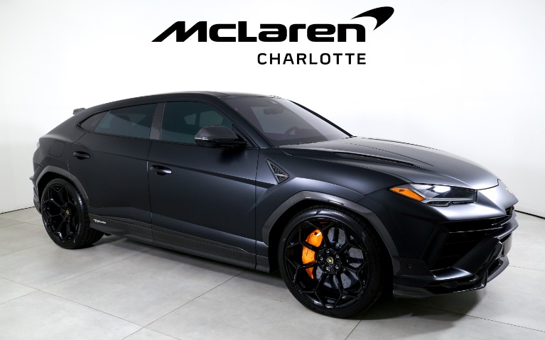 Used-2023-Lamborghini-Urus-Performante