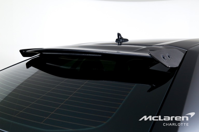 Used-2023-Lamborghini-Urus-Performante