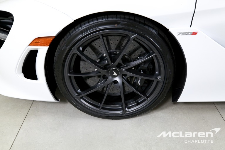 New-2027-McLaren-750S-Spider