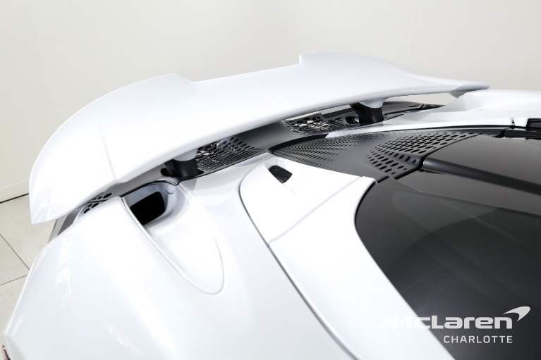 New-2027-McLaren-750S-Spider