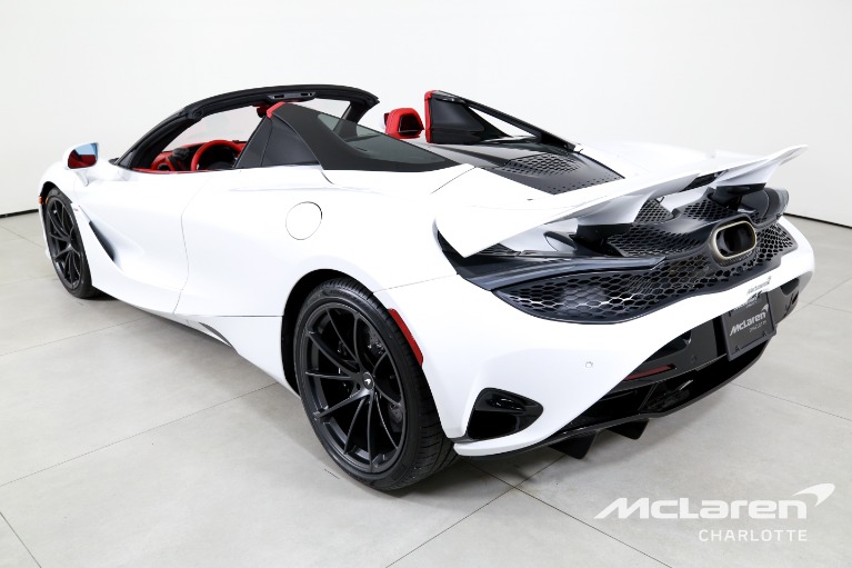 New-2027-McLaren-750S-Spider