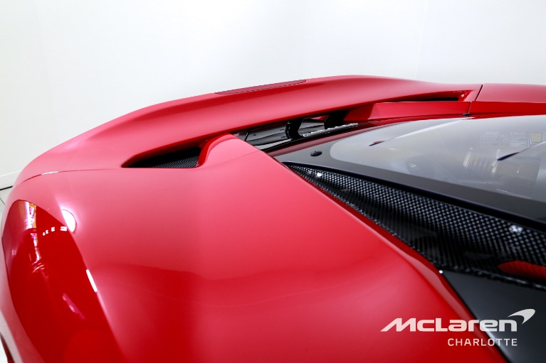 Used-2020-Ferrari-F8-Tributo