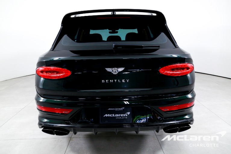 Used-2021-Bentley-Bentayga-V8