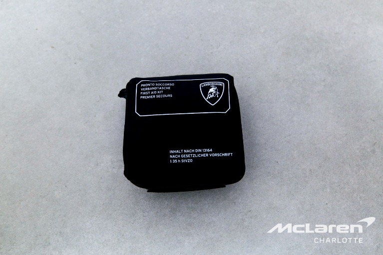 Used-2022-Lamborghini-Urus