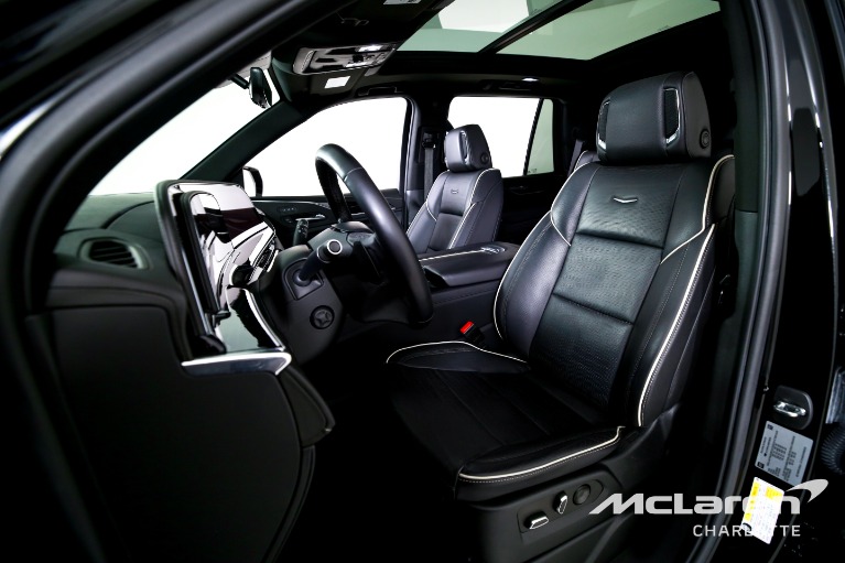 Used-2022-Cadillac-Escalade-Sport