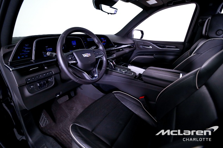 Used-2022-Cadillac-Escalade-Sport