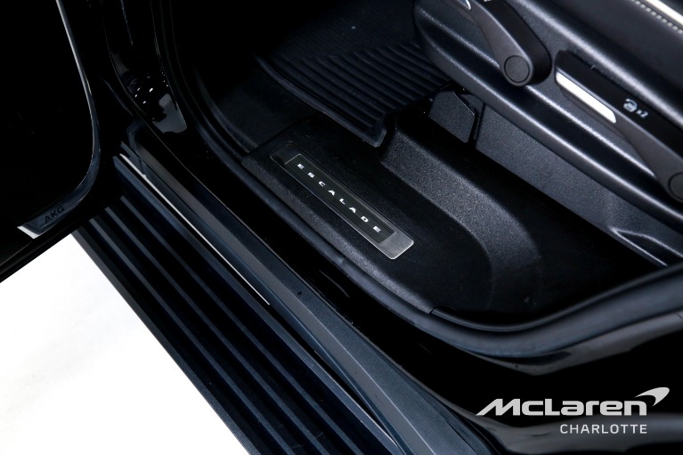 Used-2022-Cadillac-Escalade-Sport