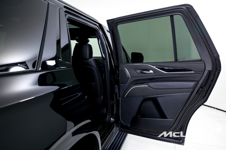 Used-2022-Cadillac-Escalade-Sport
