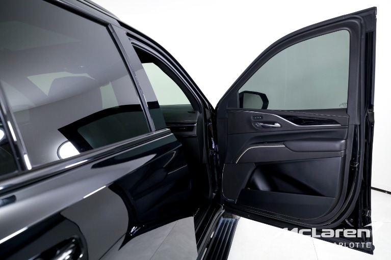 Used-2022-Cadillac-Escalade-Sport