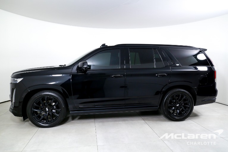 Used-2022-Cadillac-Escalade-Sport