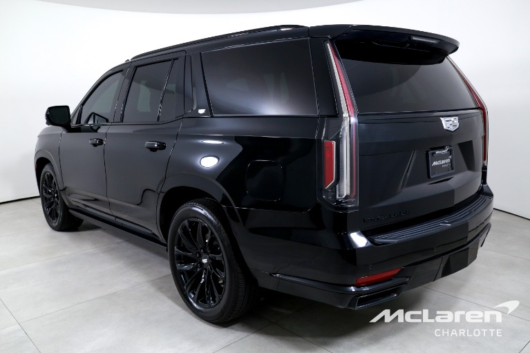 Used-2022-Cadillac-Escalade-Sport