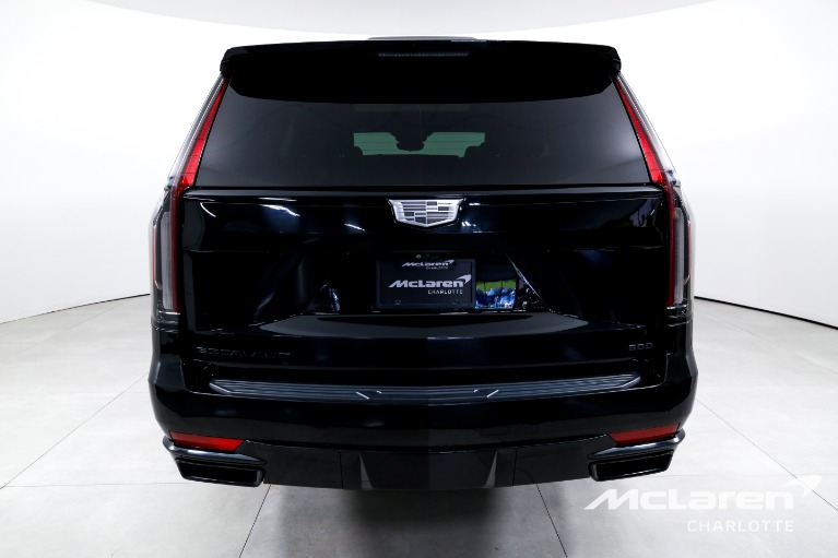 Used-2022-Cadillac-Escalade-Sport