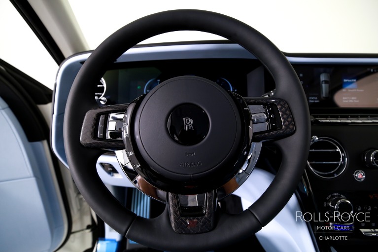New-2027-Rolls-Royce-Black-Badge-Cullinan